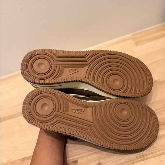 Nike Air Force 1 LX 07 Plaid Ivory Size 8.5 - Picture 6 of 6